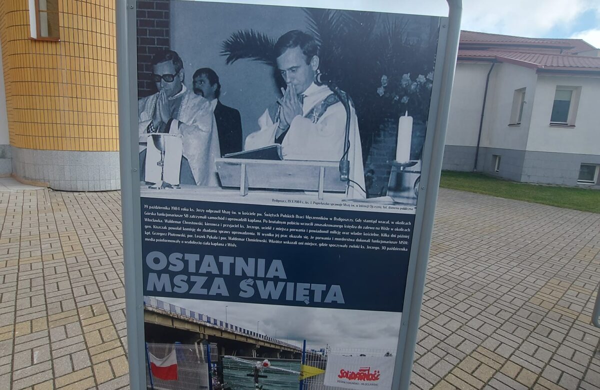 Wystawa o bł. Ks. Jerzym Popiełuszko
